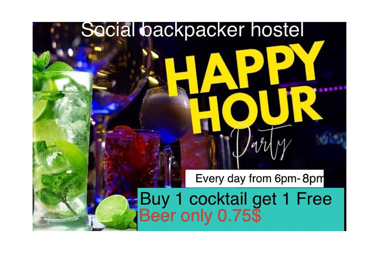 Social Backpacker Hostel & Rooftop Bar Battambang Exterior photo